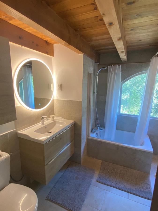 Cote Chenes Verts - Chambres D'Hotes Viols-en-Laval Eksteriør bilde